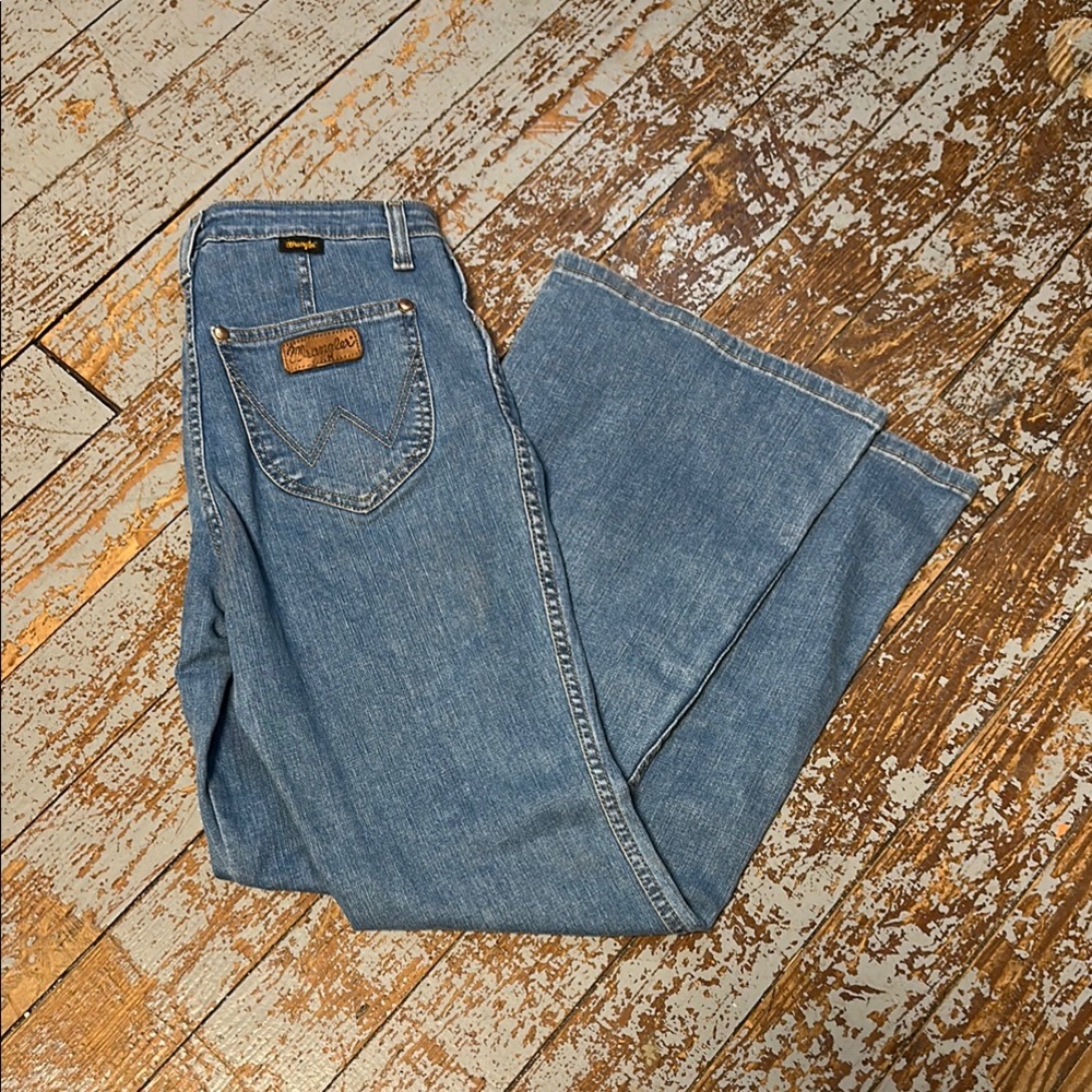 Wrangler Classic Blue Jeans
